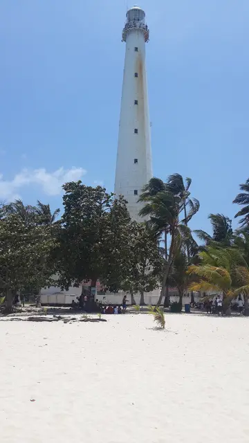 Mercusuar Pulau Lengkuas